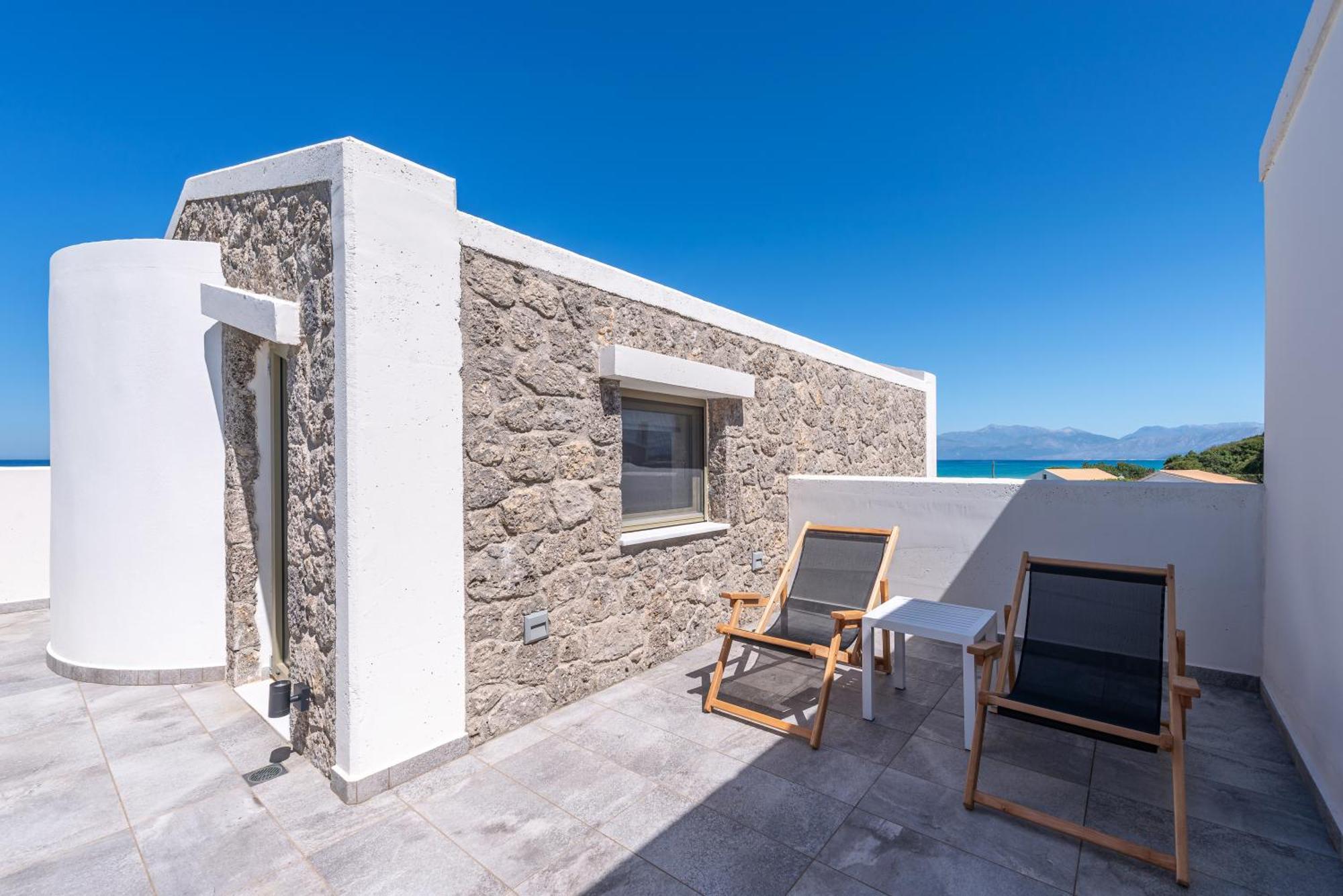 Thalassa Hotel